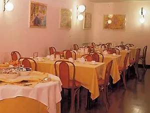 la-bulesca.hotelinveneto.com/