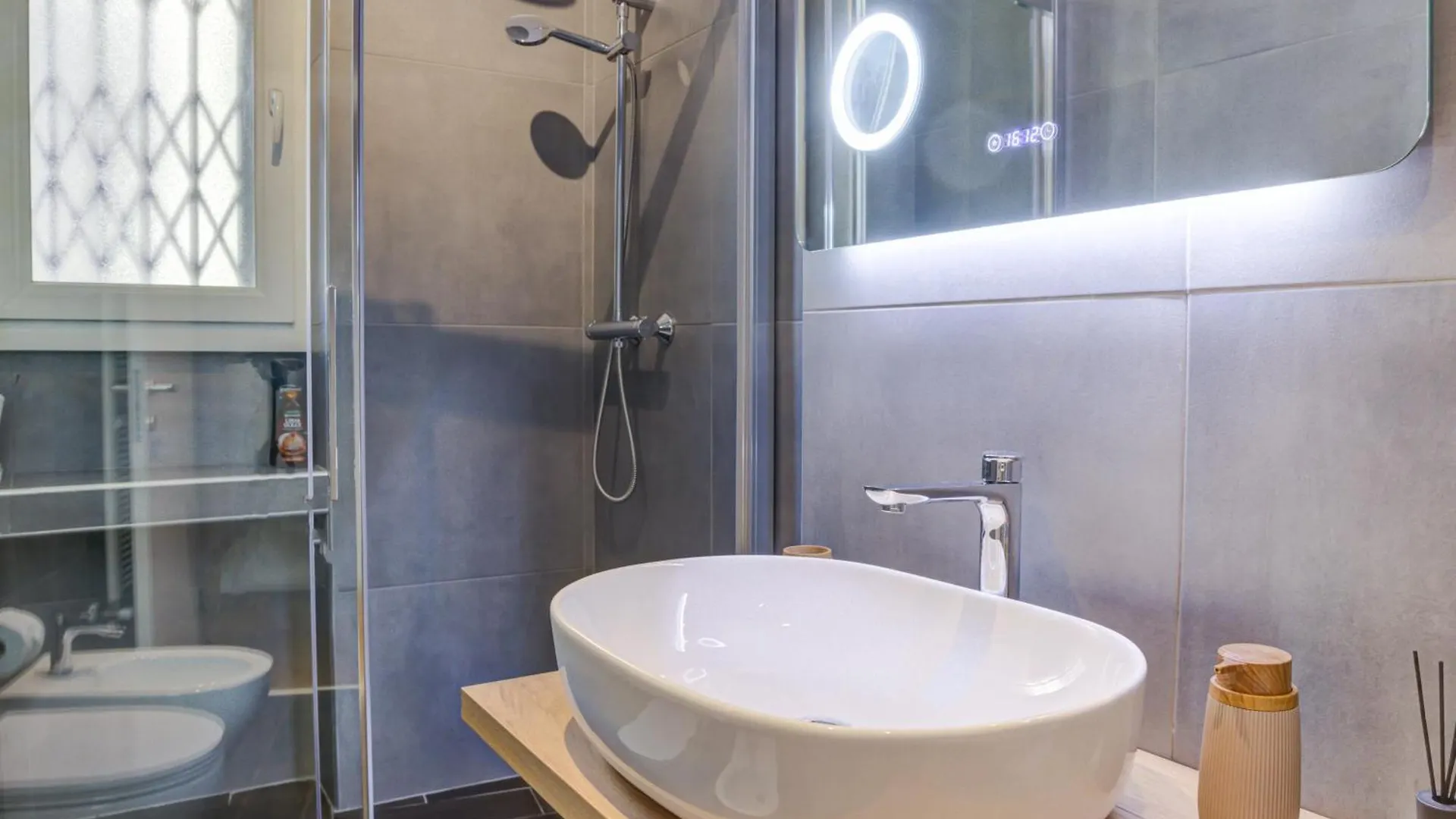 Florence Elegant Suite 0*,  Italy