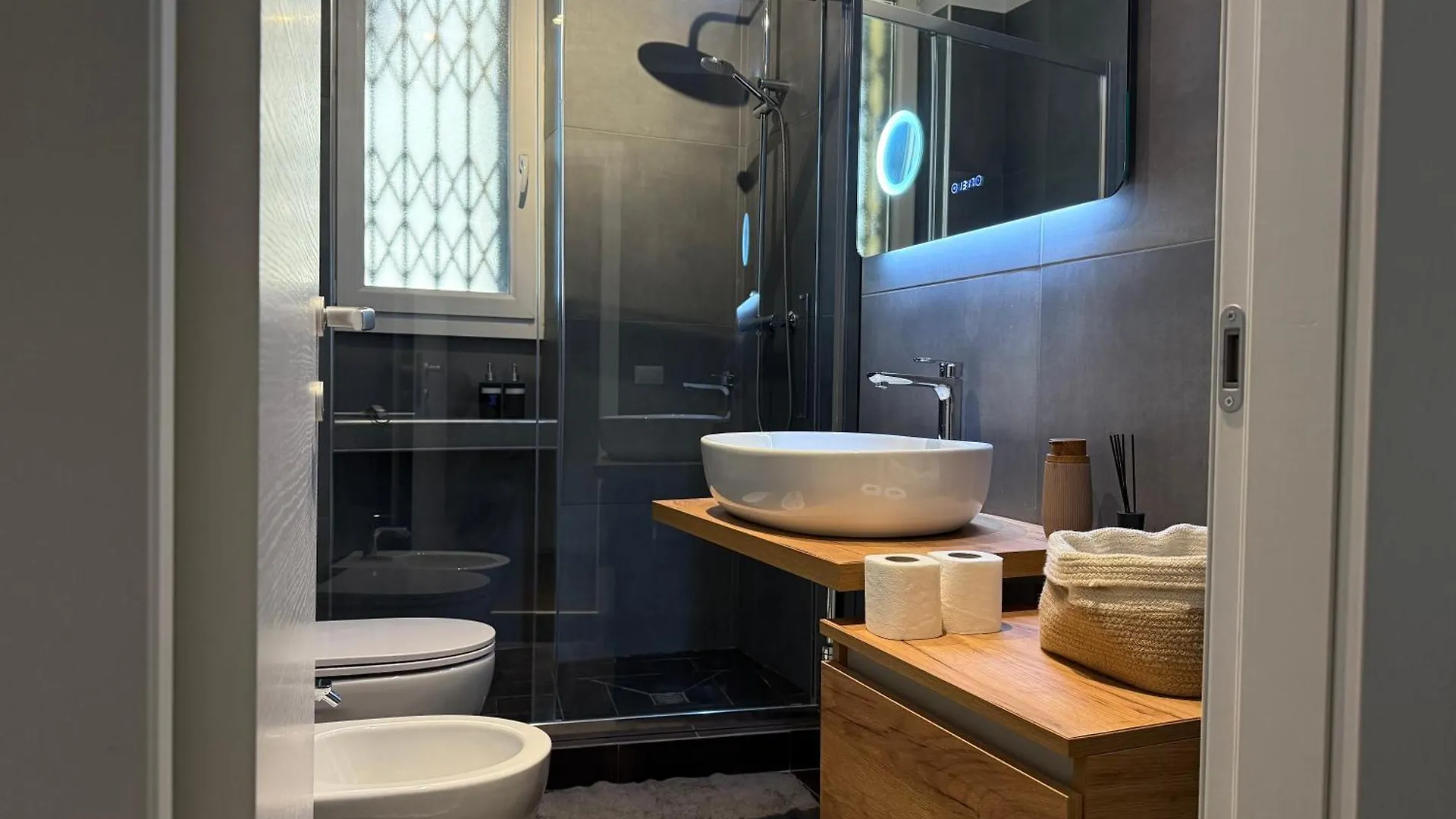 Florence Elegant Suite Italy